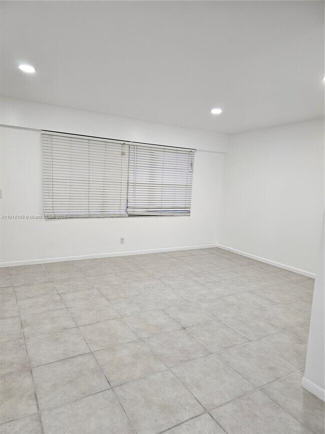 Foto del edificio - 251 SW 132nd Way