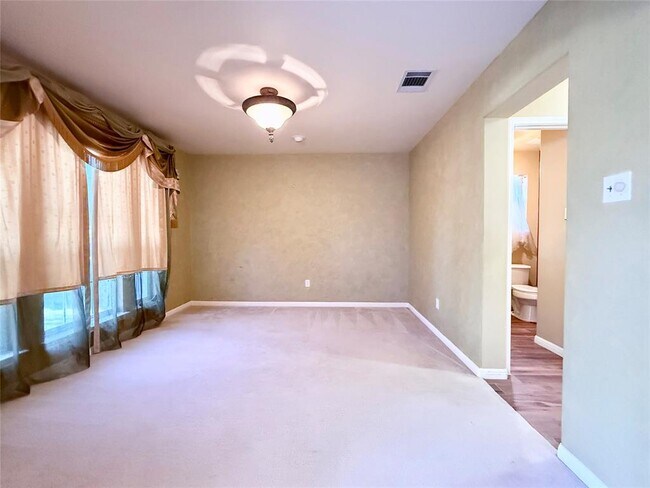 Foto del edificio - 3916 Bonnie Ln