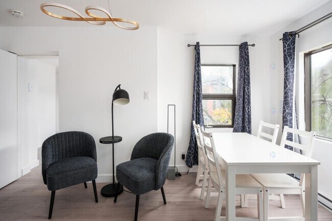 Photo du bâtiment - 1711 R. Saint-Denis