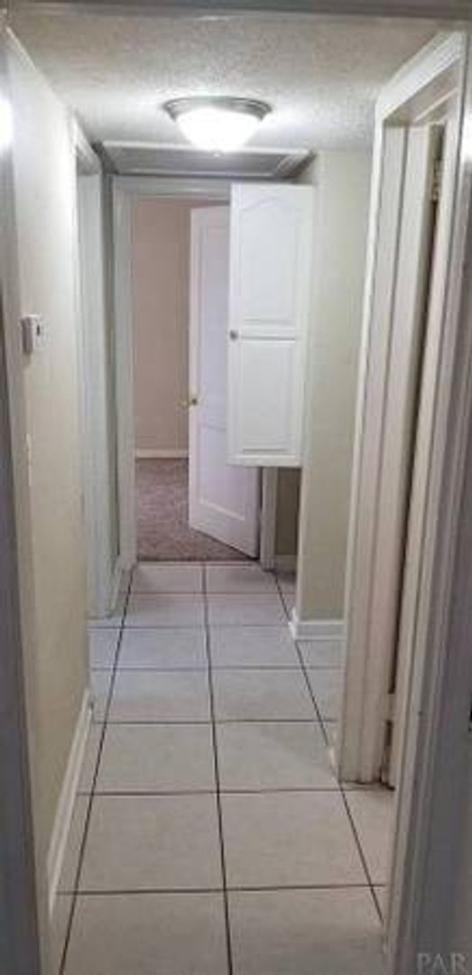 Foto del edificio - 205 Turner Dr