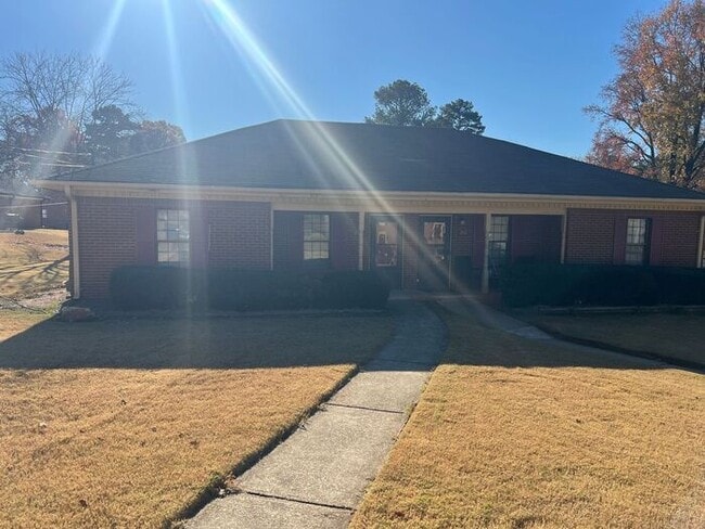 Beautiful 2 bedroom 2 bathroom ranch duplex Now Ready! - Beautiful 2 bedroom 2 bathroom ranch duplex Now Ready! Townhome