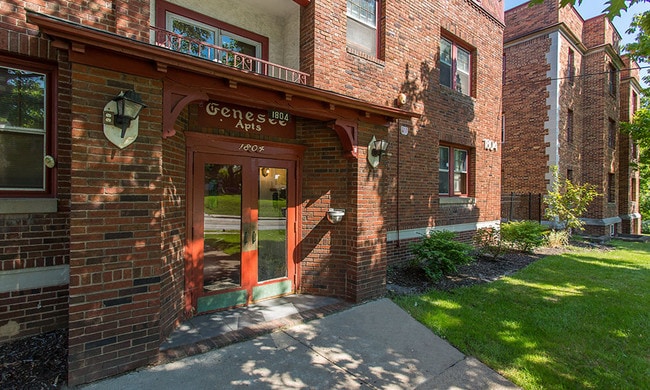 Building Photo - Tipperary Hill Apartments