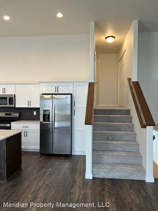 Foto del edificio - 3 br, 2 bath House - 6059 8th St W