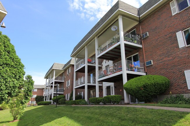Foto del edificio - 9 School St