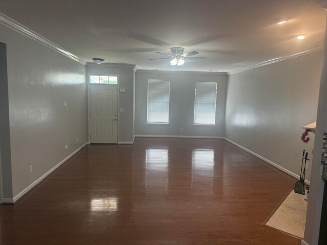 Building Photo - 180 Hays Blvd