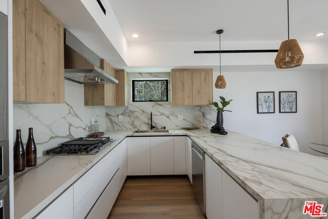 Foto del edificio - 1247 1/2 W Bellevue Ave