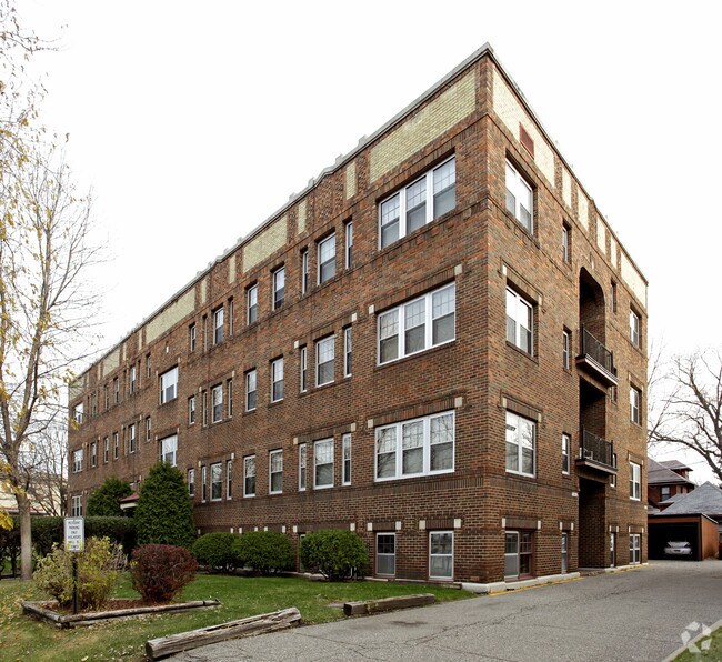 310 4th Ave S Saint Cloud, MN 56301 Rentals Saint Cloud, MN