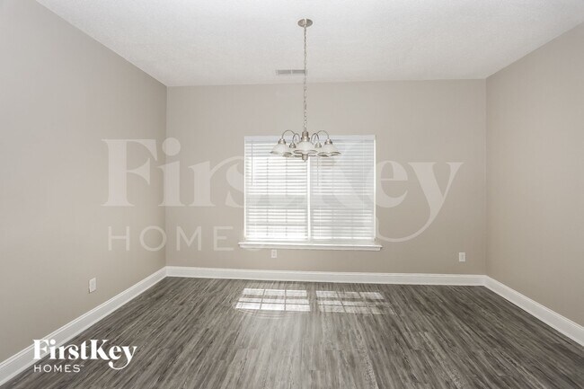 Foto del edificio - 4628 Brookwood Rd