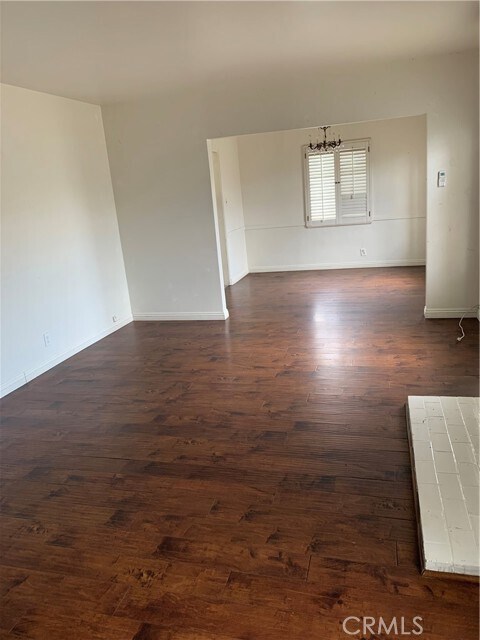 Foto del edificio - 5018 Howard St