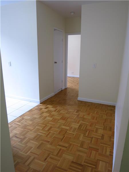 Foto del edificio - 530 E 78th St