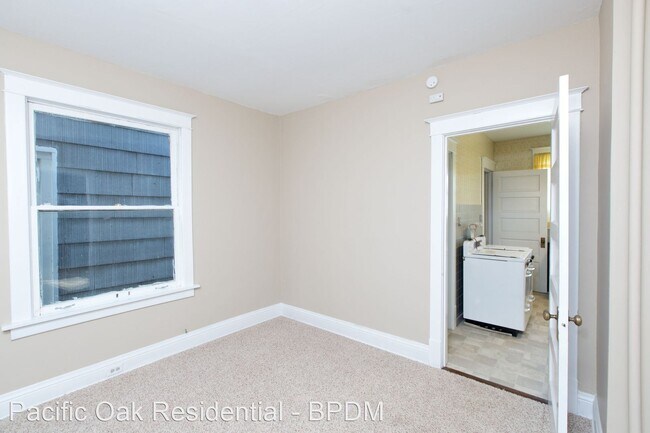 Foto del edificio - 4 br, 1 bath House - 55 W 15th St