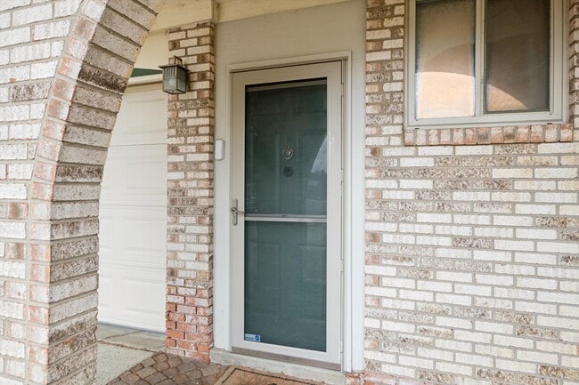 Foto del edificio - 4254 Halkirk Dr