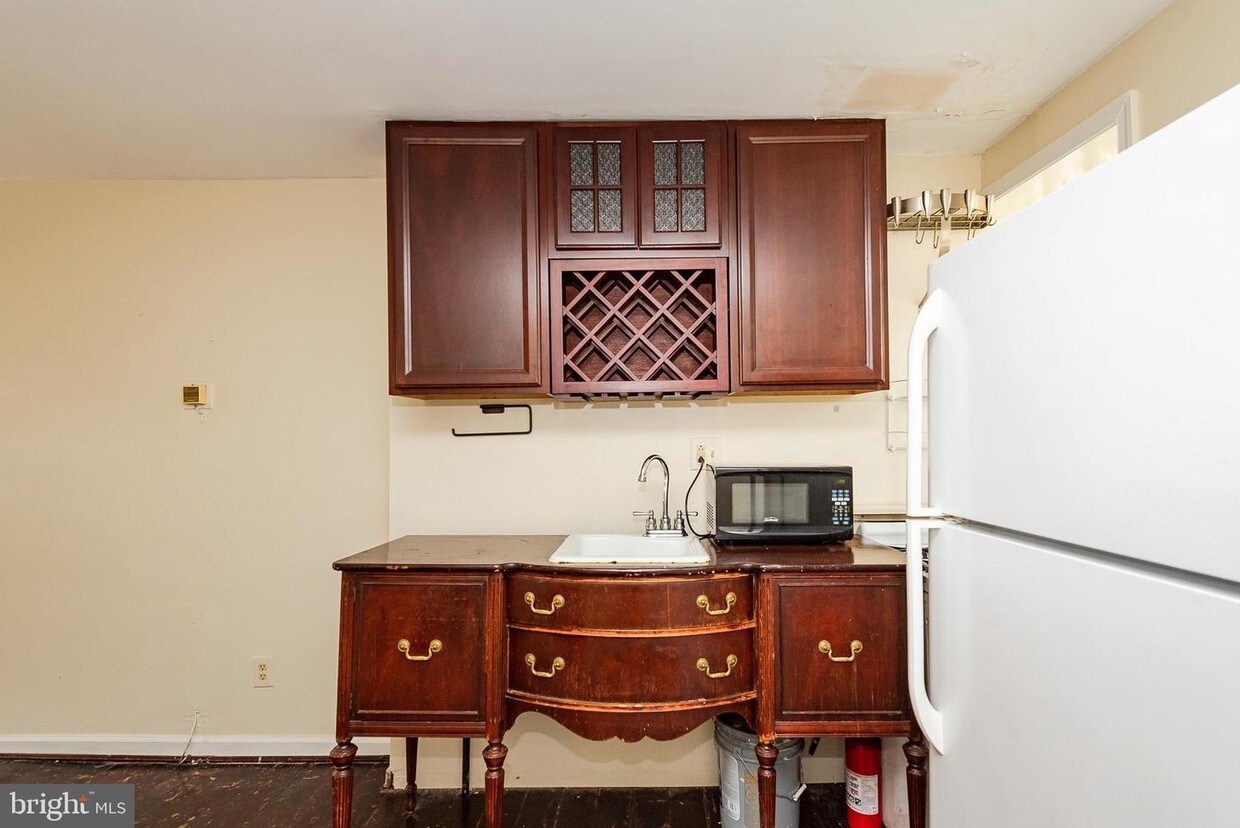 1528 Olive St, Baltimore, MD 21230 - Townhouse for Rent in Baltimore