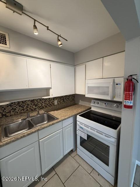 Foto del edificio - 3044 Walton St