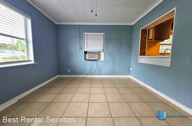 Foto del edificio - 2 br, 1 bath House - 138 Colorado Ave
