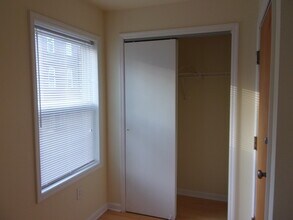 Building Photo - 1526 N 17th St