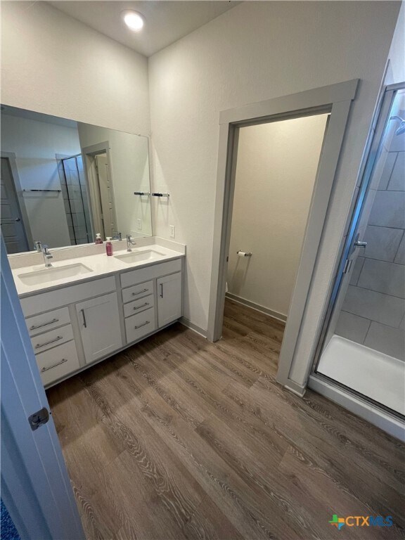 Building Photo - 540 Wilshire Rd