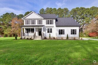 Building Photo - 718C Poquoson Ave