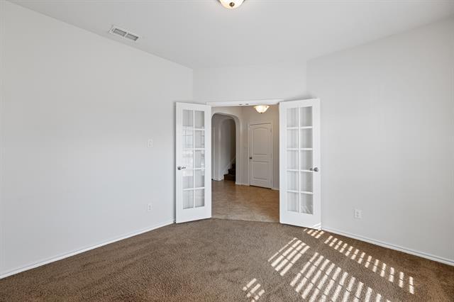 Building Photo - 2832 Saddle Creek Dr