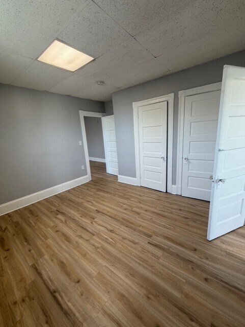 Foto del edificio - 165-169 Park Rd