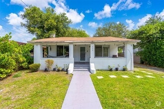Building Photo - 315 NW 50th St