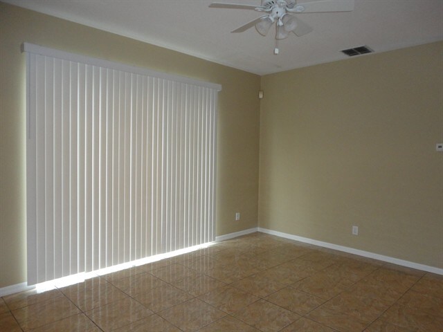 Building Photo - 13612 Tetherline Trail