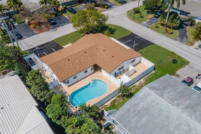 Photo - 5122 NE 19th Ave Apartment