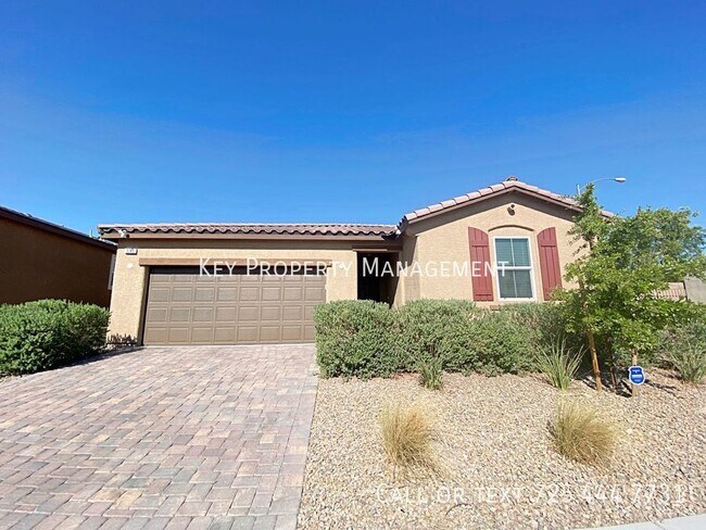 Building Photo - BEAUTIFUL 3 BED 2 BATH SINGLE STORY HOME I...