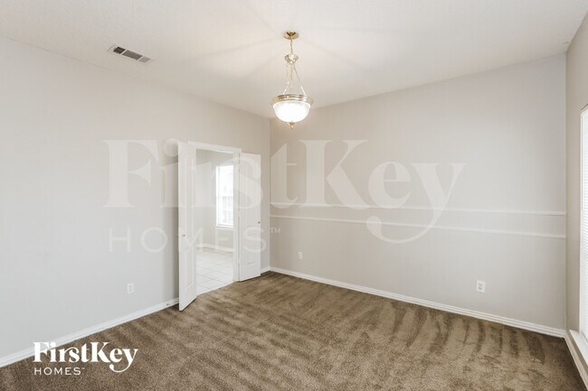 Foto del edificio - 1509 Dreama Dr