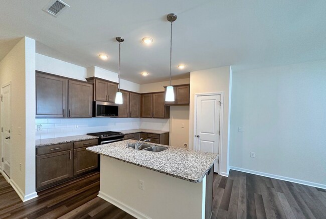 Building Photo - 17 Whitesell Way