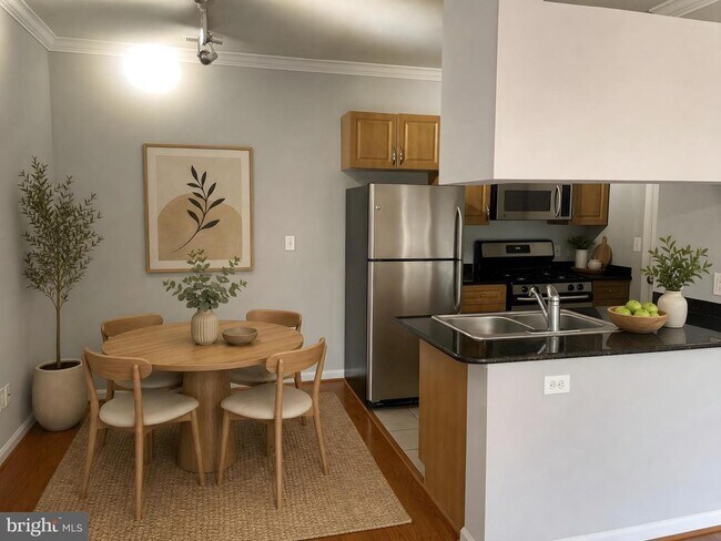 Foto del edificio - 12124 Garden Ridge Ln