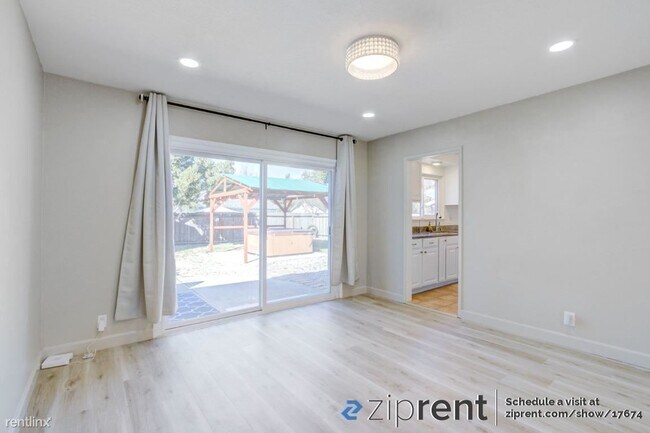 Foto del edificio - 3 br, 2 bath House - 166 Madelia Place, Sa...