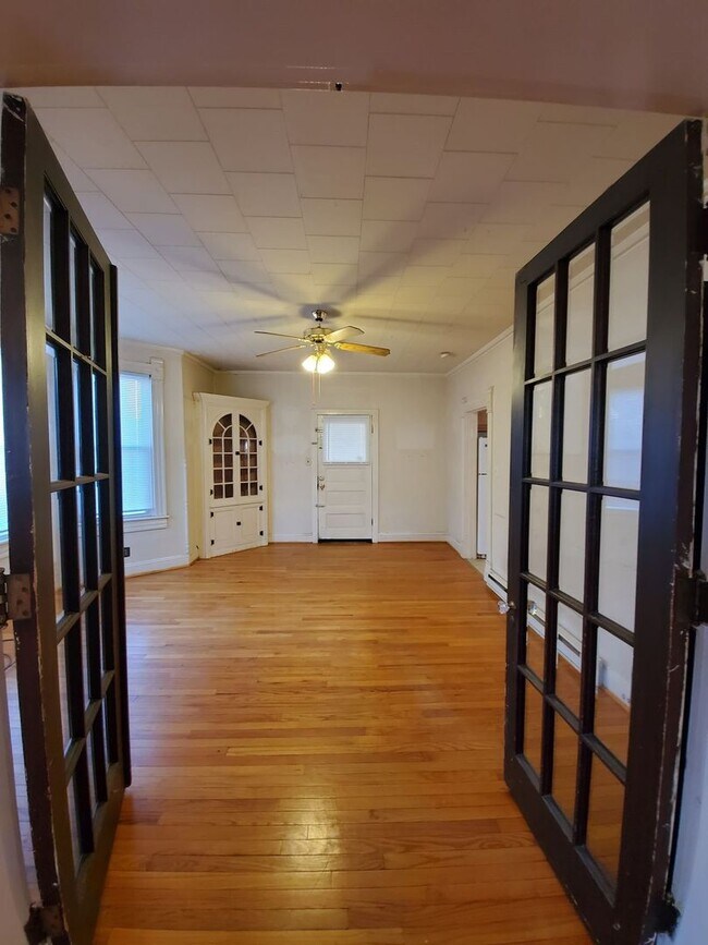 Foto del edificio - 701 W King St