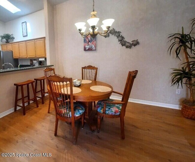 Foto del edificio - 5526 Cord Grass Ln