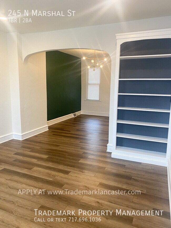 Foto del edificio - Nice East End Townhome