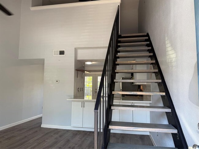 Building Photo - 3451 Willowrun Dr