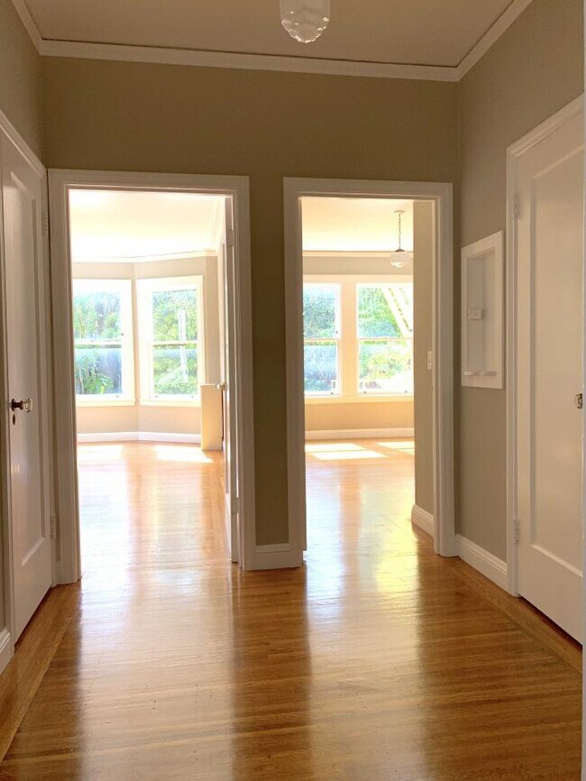 Foto del edificio - 1 bedroom in San Francisco CA 94117