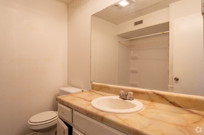 Interior Photo - Sandpiper Apartments