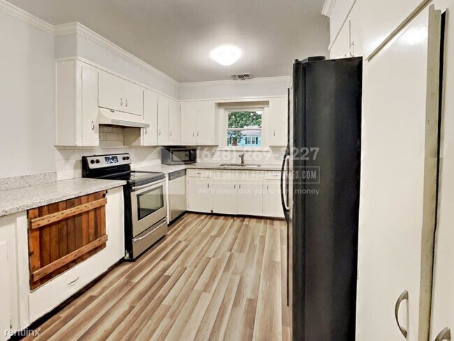 Foto del edificio - 3 br, 2 bath House - 807 10th Ave N -