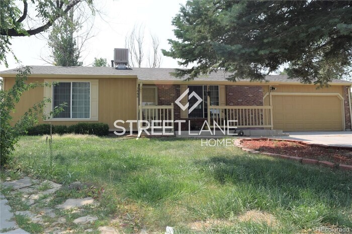 Primary Photo - Charming 4 Bedroom in Aurora!