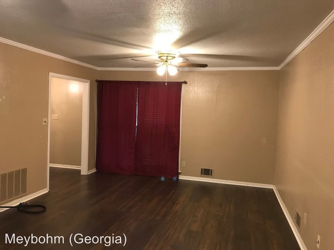 Building Photo - 3 br, 2 bath House - 1738 Goshen Road