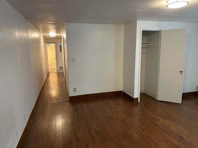 Foto del edificio - 704 19th Ave