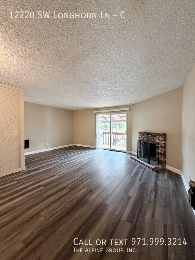 Building Photo - 12220 SW Longhorn Ln