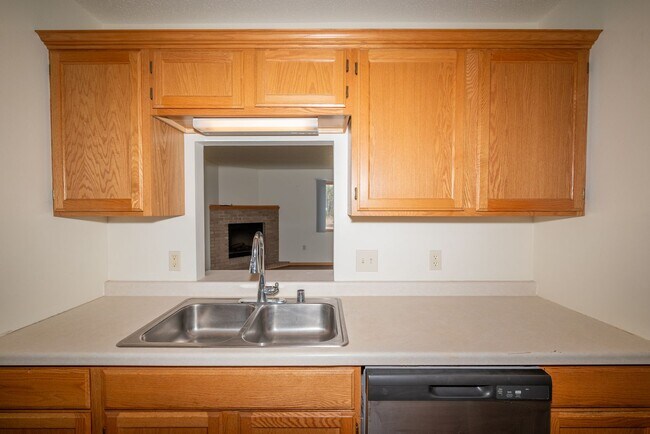 Interior Photo - Mark Ave Townhomes