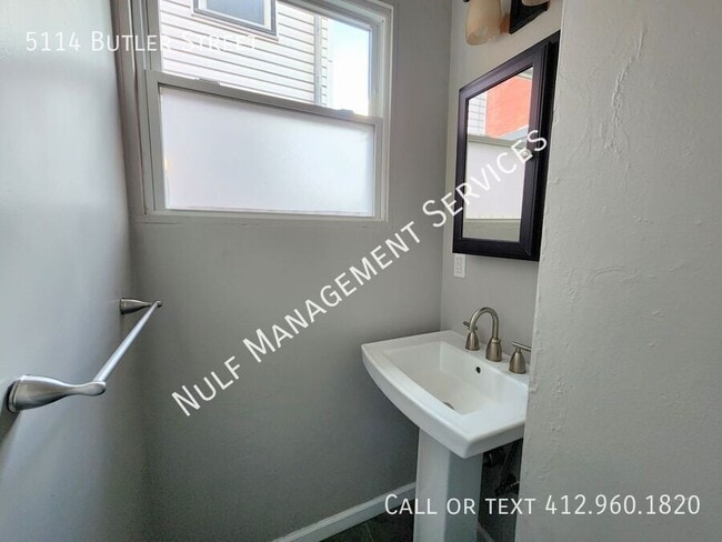 Foto del edificio - 5114 Butler St