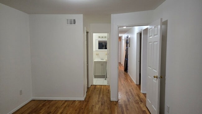 Building Photo - 15539 78th St