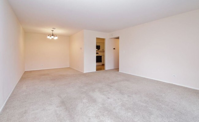 Dining Area - 2650 Brookwood Way Dr