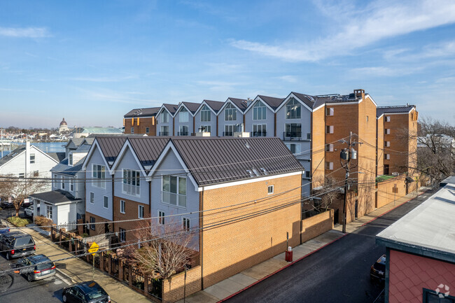 Foto del edificio - Tecumseh Condominiums