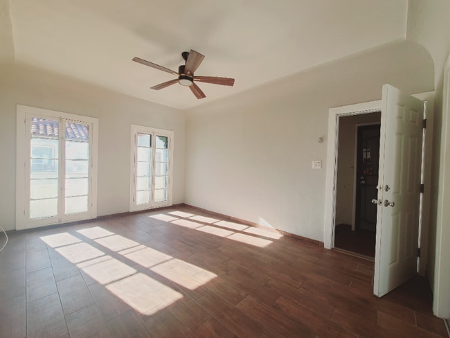 Photo - 4147 1/4 Garthwaite Ave Apartment