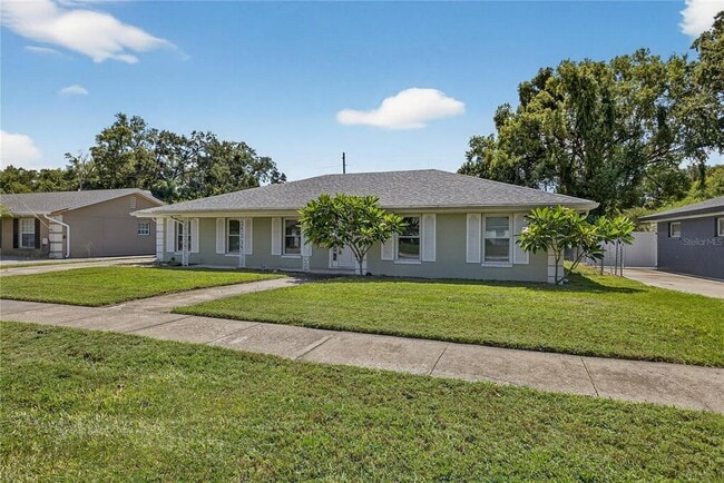 Foto del edificio - 2502 Vine St